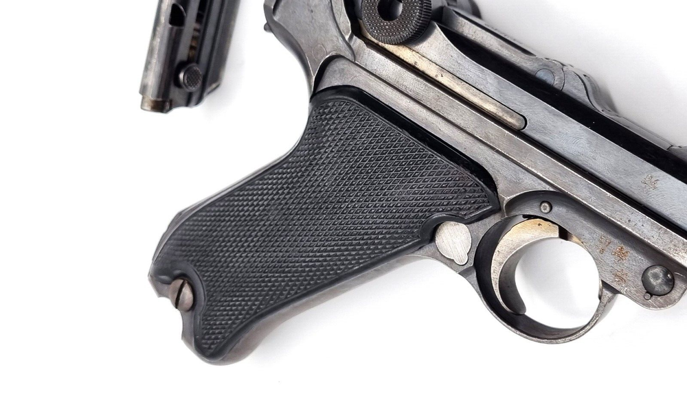 Black Widow grips Luger P08 Bakelite
