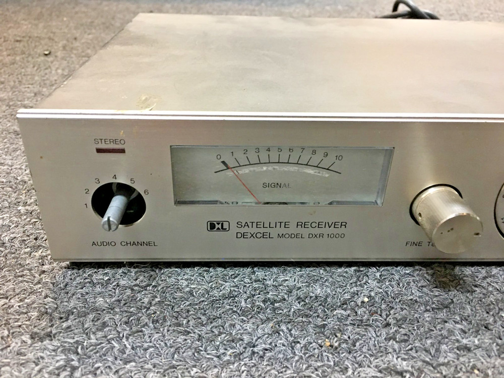 SATELLITE RECIEVER DEXCEL MODEL DXR 1000, JAPAN, UNTESTED
