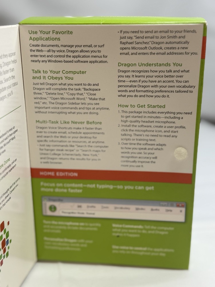 Dragon NaturallySpeaking Home 11 Software Sealed Disc w Headset Complete