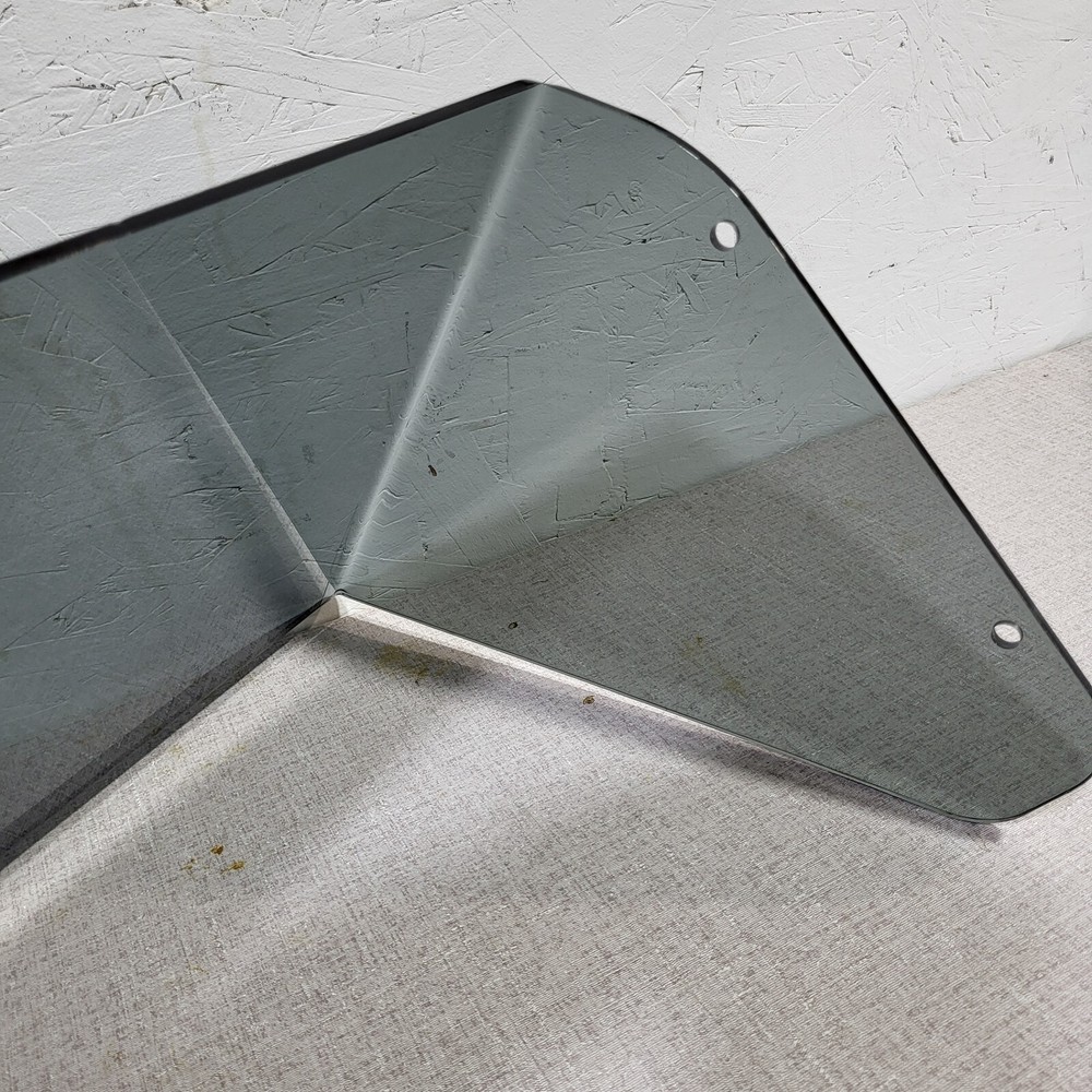 Boat Windshield~ Bass Tracker / Sun Tracker - Replacement Windshield