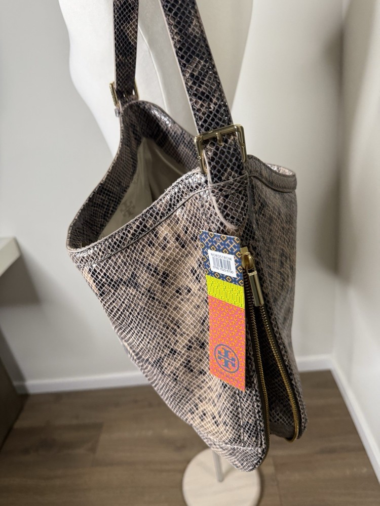 NWT $550+ Tory Burch CATALINA Natural Python Logo HOBO Bag Expandable