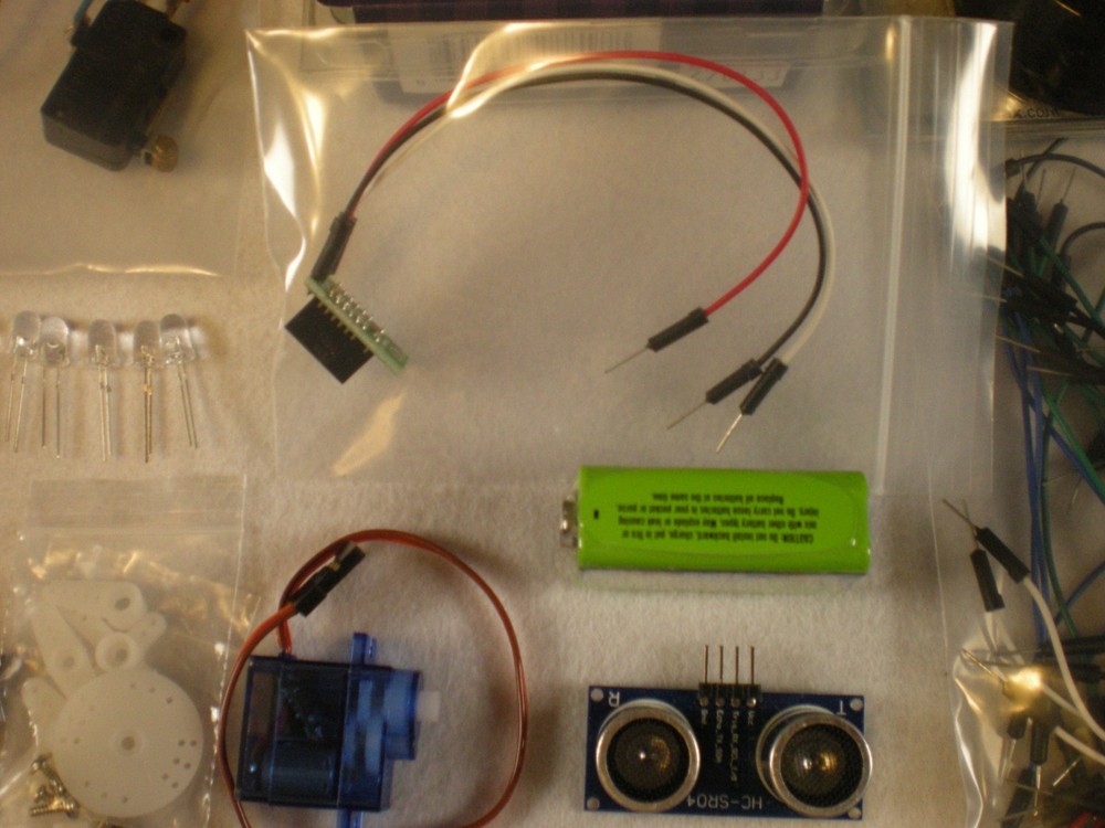 Micro Controller Basic Stamp Board Kit, + Motors + Sensors +More (DESCRIPTION)