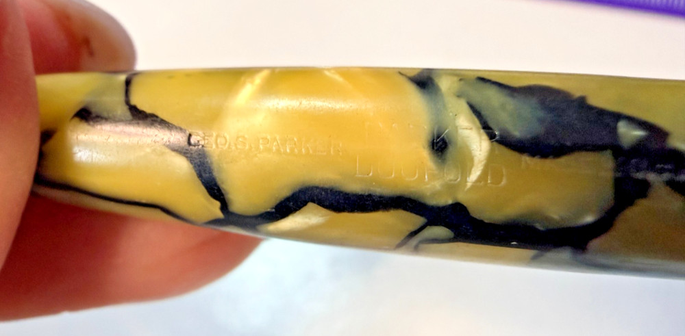 Nice Vintage Parker Duofold Cream Pearl Pattern Pencil - Working