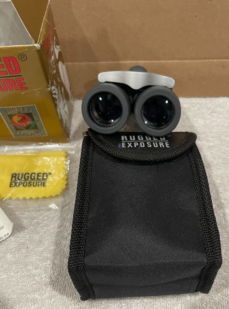 RUGGED EXPOSURE RUBBER ARMORED 8 X 21 mm BINOCULARS