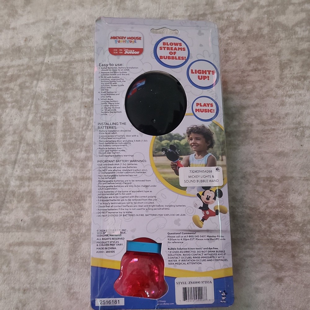 New Disney Mickey Mouse Light Sound Musical Bubble Wand Bubble Solution