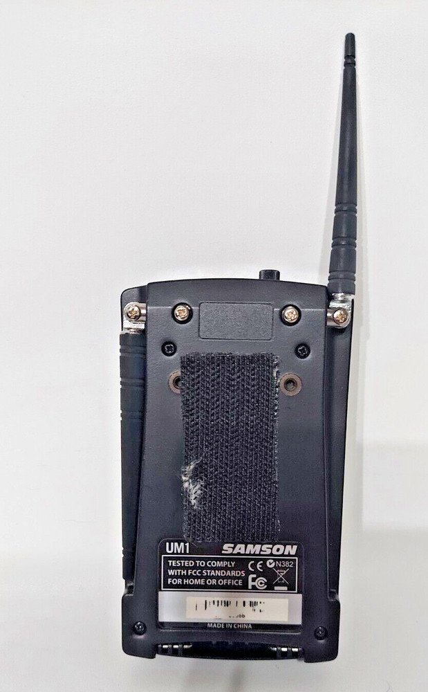 Samson UHF Series One UM1 Micro Diversity Transceiver UT1 Belt Transmitter