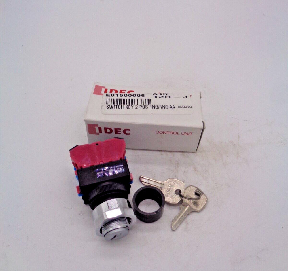 IDEC ASW2L11 2 POSITION SELECTOR SWITCH W KEYS, NEW