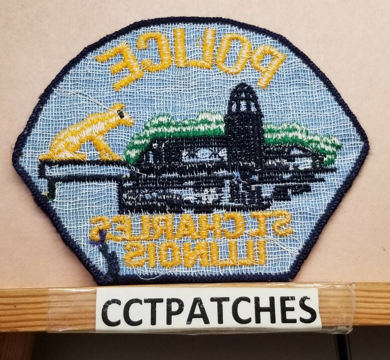 ST CHARLES, ILLINOIS POLICE SHOULDER PATCH IL