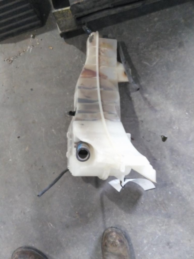 For 2009 STERLING A9500 RADIATOR OVERFLOW TANK , MN