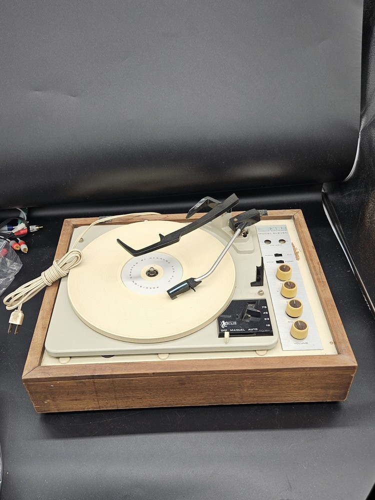 KLH Model Eleven Phonograph Record Player Cambridge Massachusetts