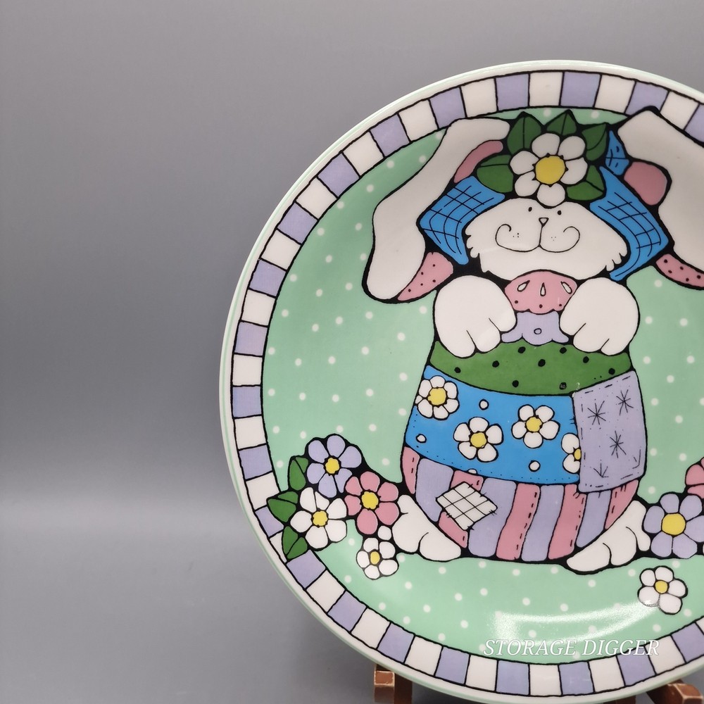VTG Studio 33 Ceramic Easter Dish Rabbit Multicolor Collectable Decor 8" Plate