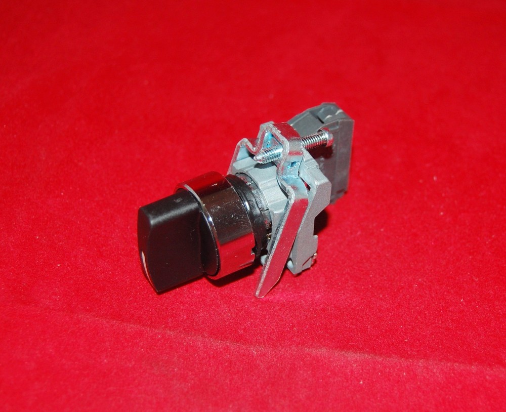 22mm Metal Momentary Selector switch 2 Position Fits XB4BD41 Select Switch 1NO