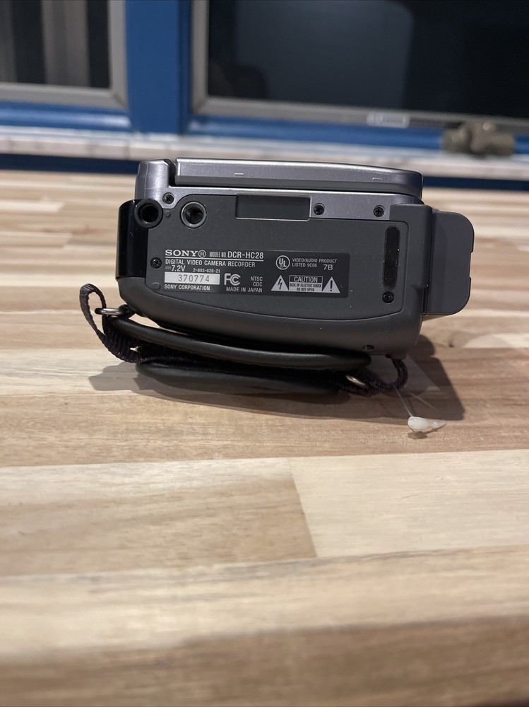 Sony HandyCam 20 Times Optical Zoom