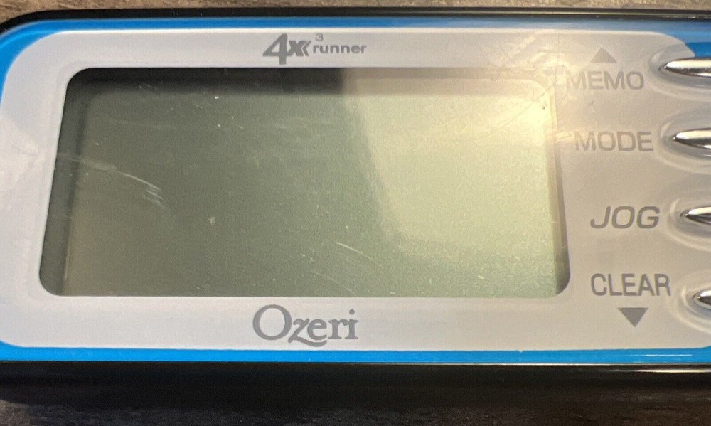 Ozeri 4X3runner Pocket 3D Pedometer Activity Tracker - Dual Walking & Run Mode