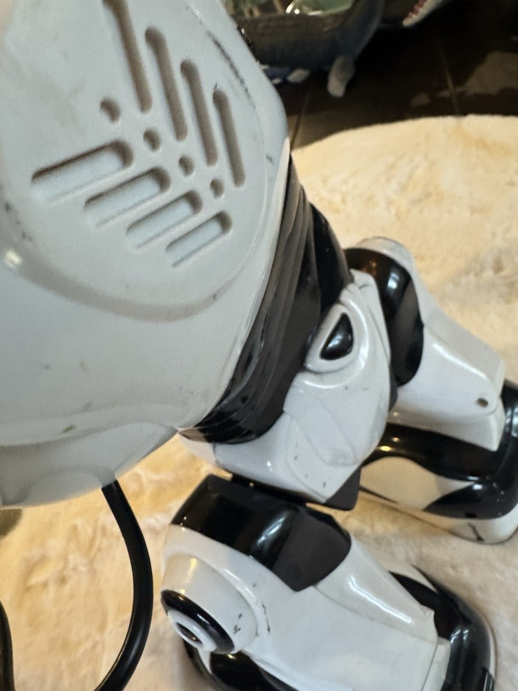 WowWee Robosapien Needs Remote Control Tested Working