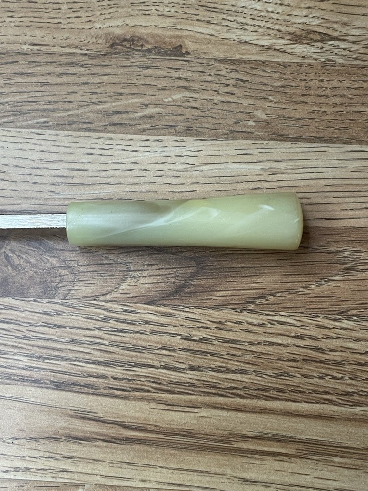 Vintage Bakelite Dritz Tracing Wheel