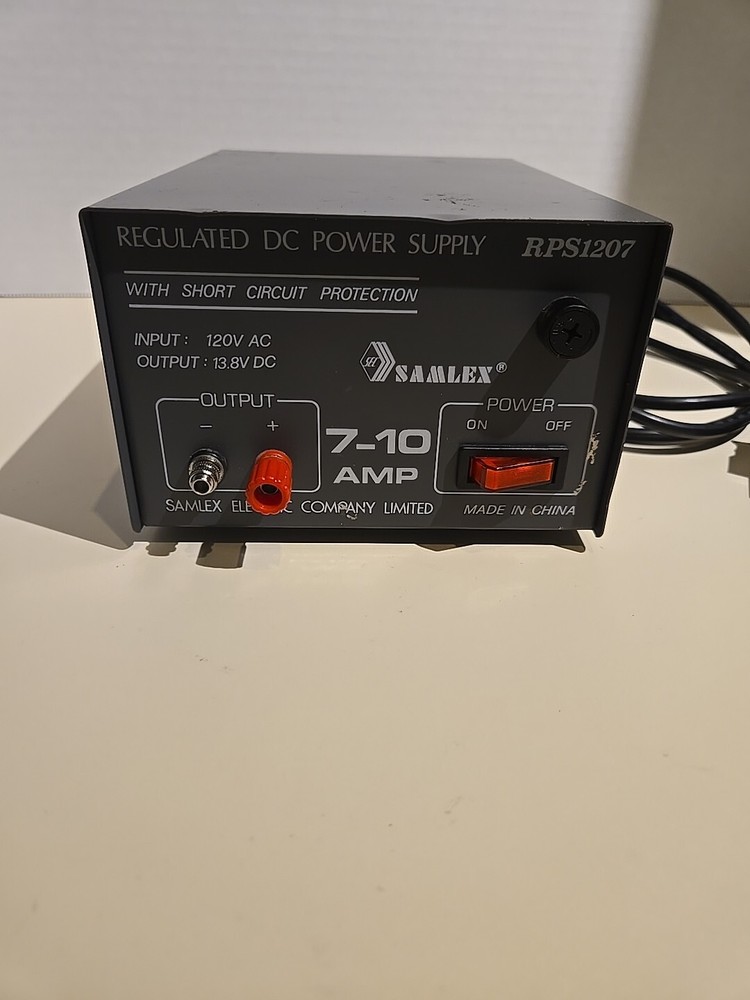 Samlex Power Supply Regulated DC 7-10 Amp 120v Clean Working Condition