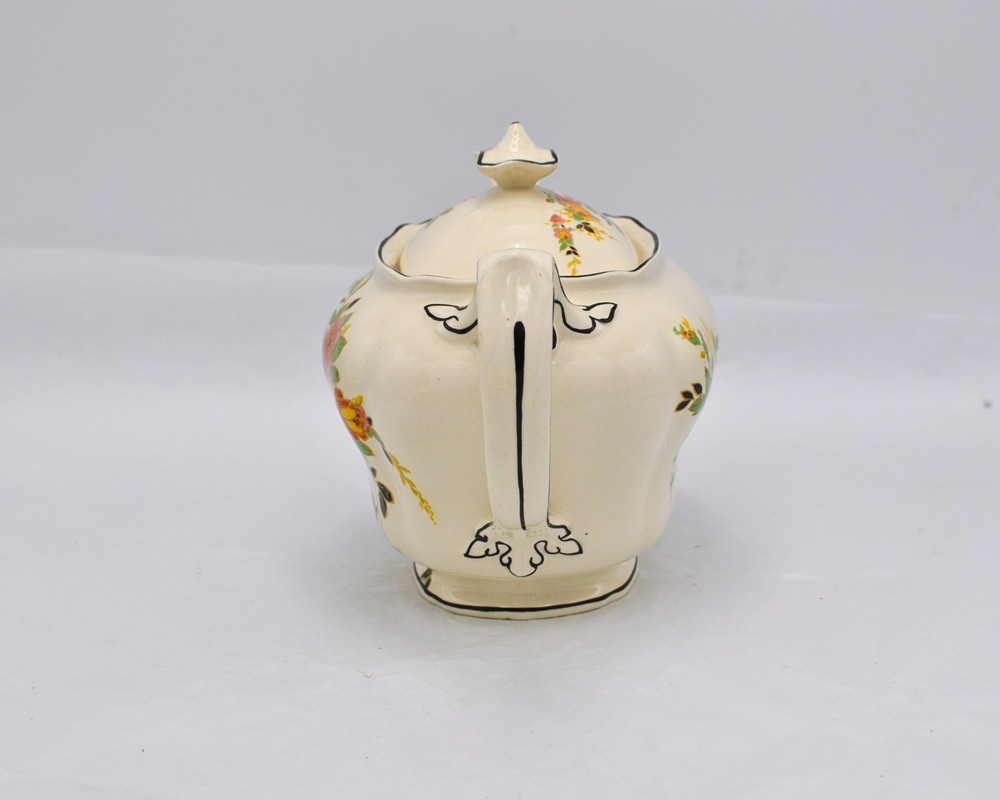 Royal Doulton Rosslyn Tea Pot Pattern D5399