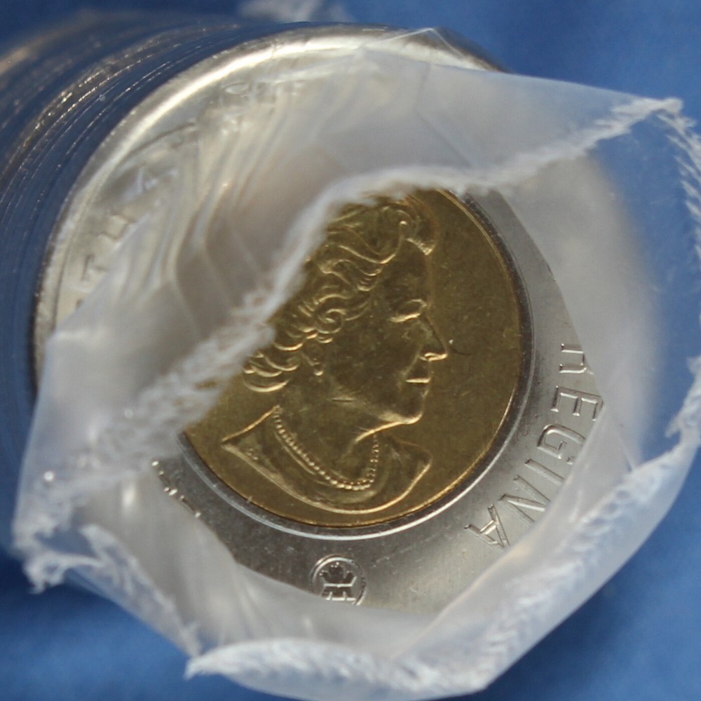 Canada 2012 Toonie 2$ from a Mint Roll (Normal Reverse) - Old Style No Security