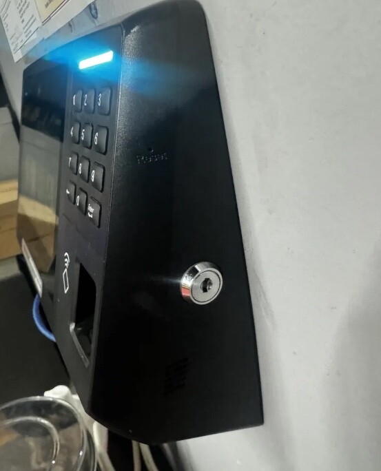 Novatime NT7000 Card Reader Time Clock w/Power Adapter { Powered On Tested }