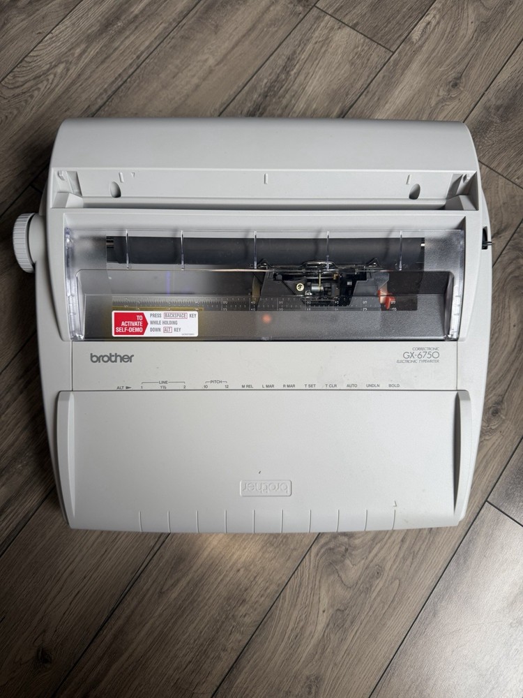 Brother GX6750 Typewriter