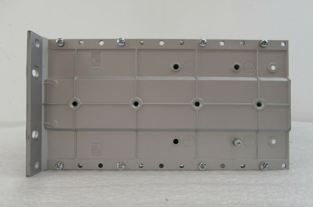 Huttinger Electronik TIG 30 DCplus Plasma Sputtering Controller Trumpf Working