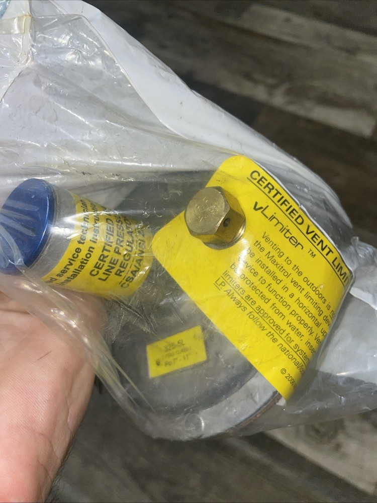 Maxitrol 325-5L -3/4 Line Regulator