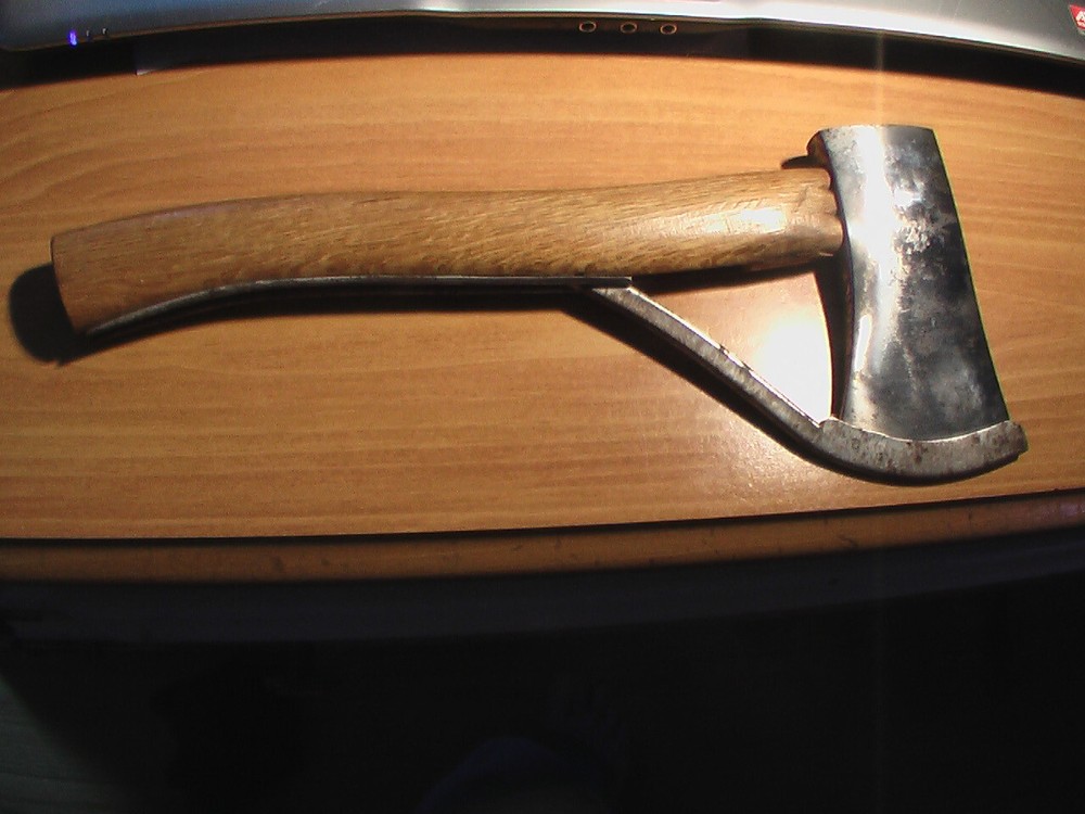 MARBLES No 6 pocket ax