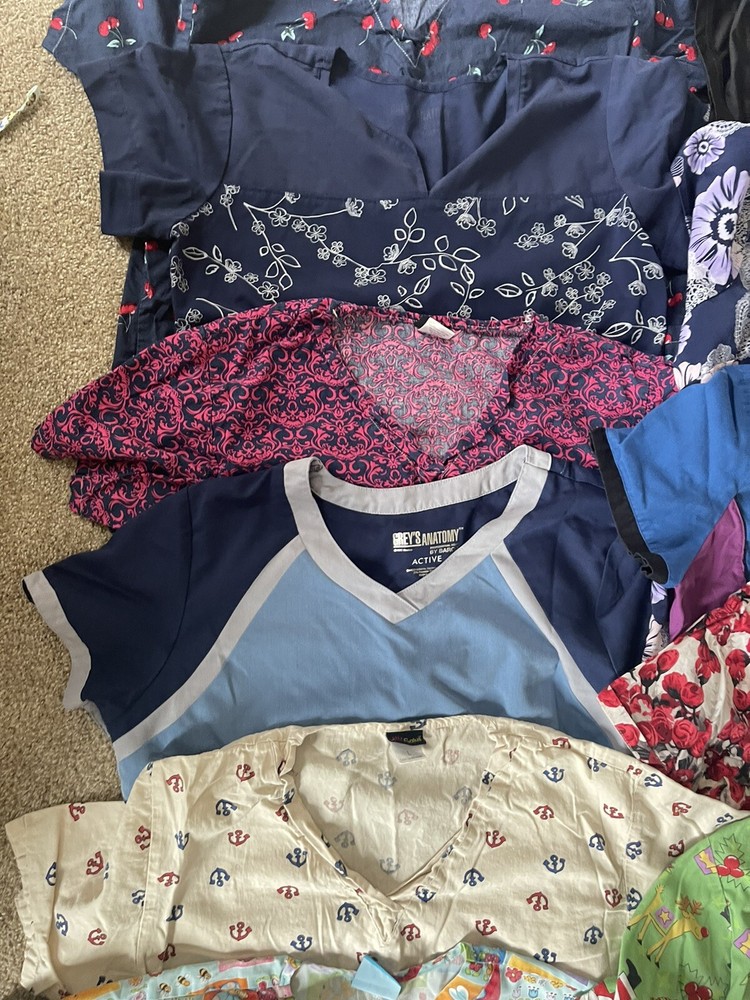 nursing uniforms for women