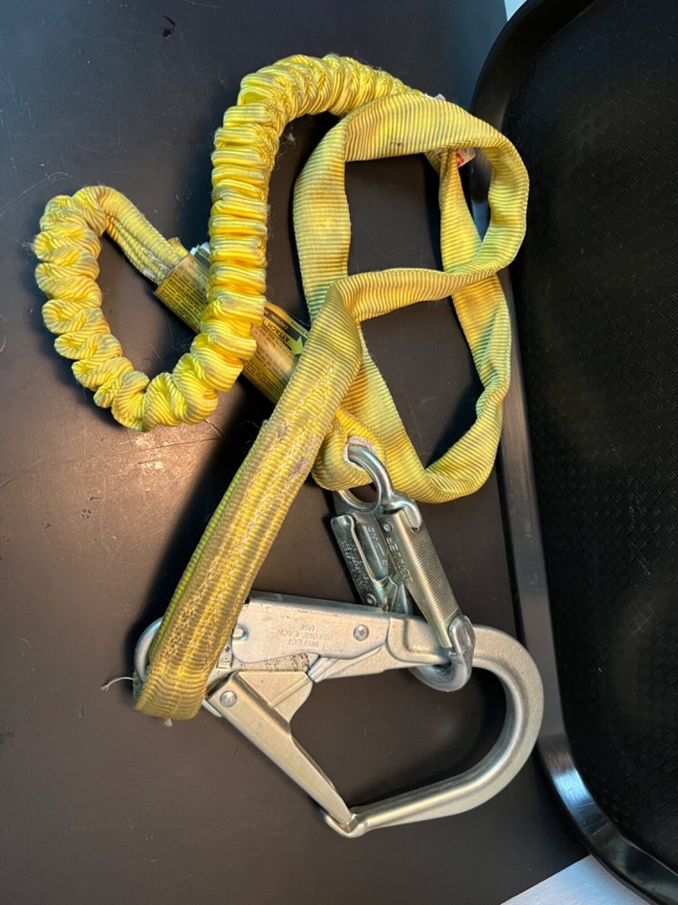 Dbi-sala Safety harness with extras