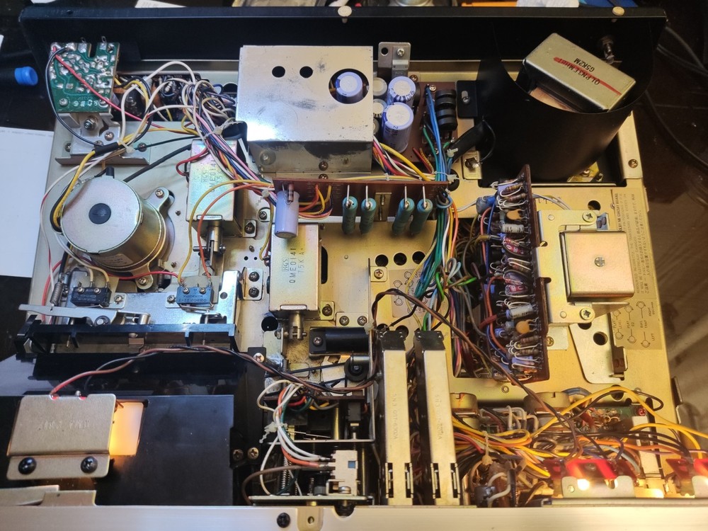 Technics RS-676A Stereo cassette deck. Working Tested