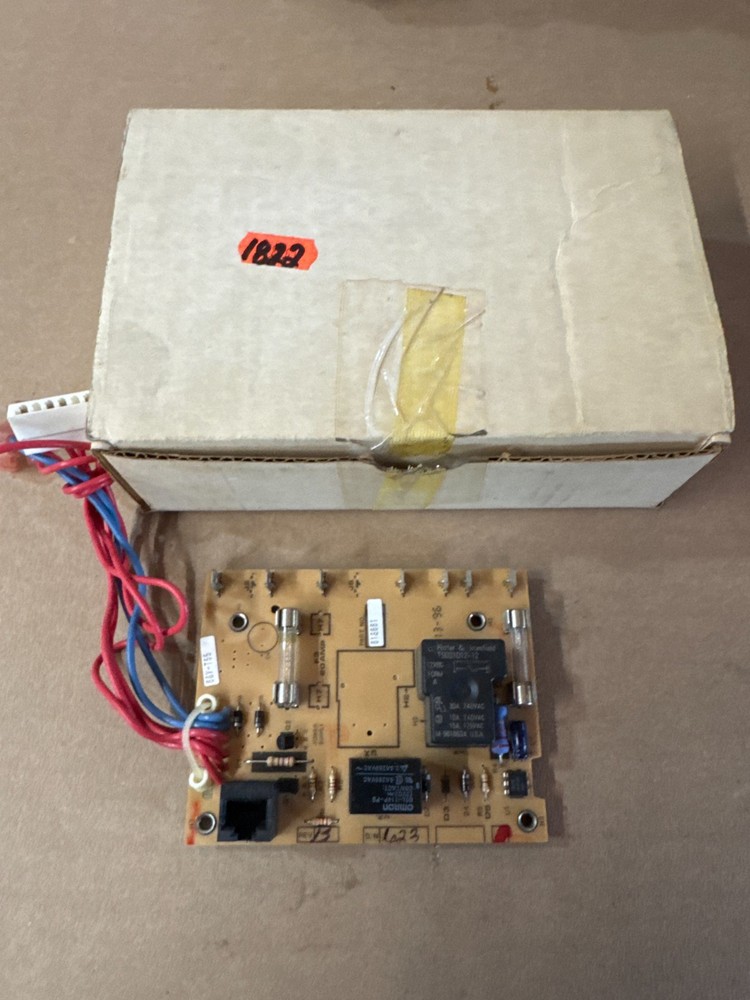 618661 Norcold Refrigerators 2-Way Power Supply Board