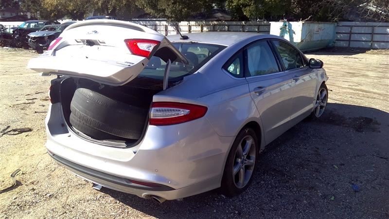 FUSION 2013 High Mounted Stop Light 1044673621