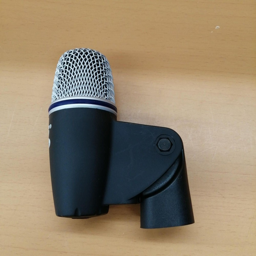 JTS Dynamic Microphone TX-6 Used