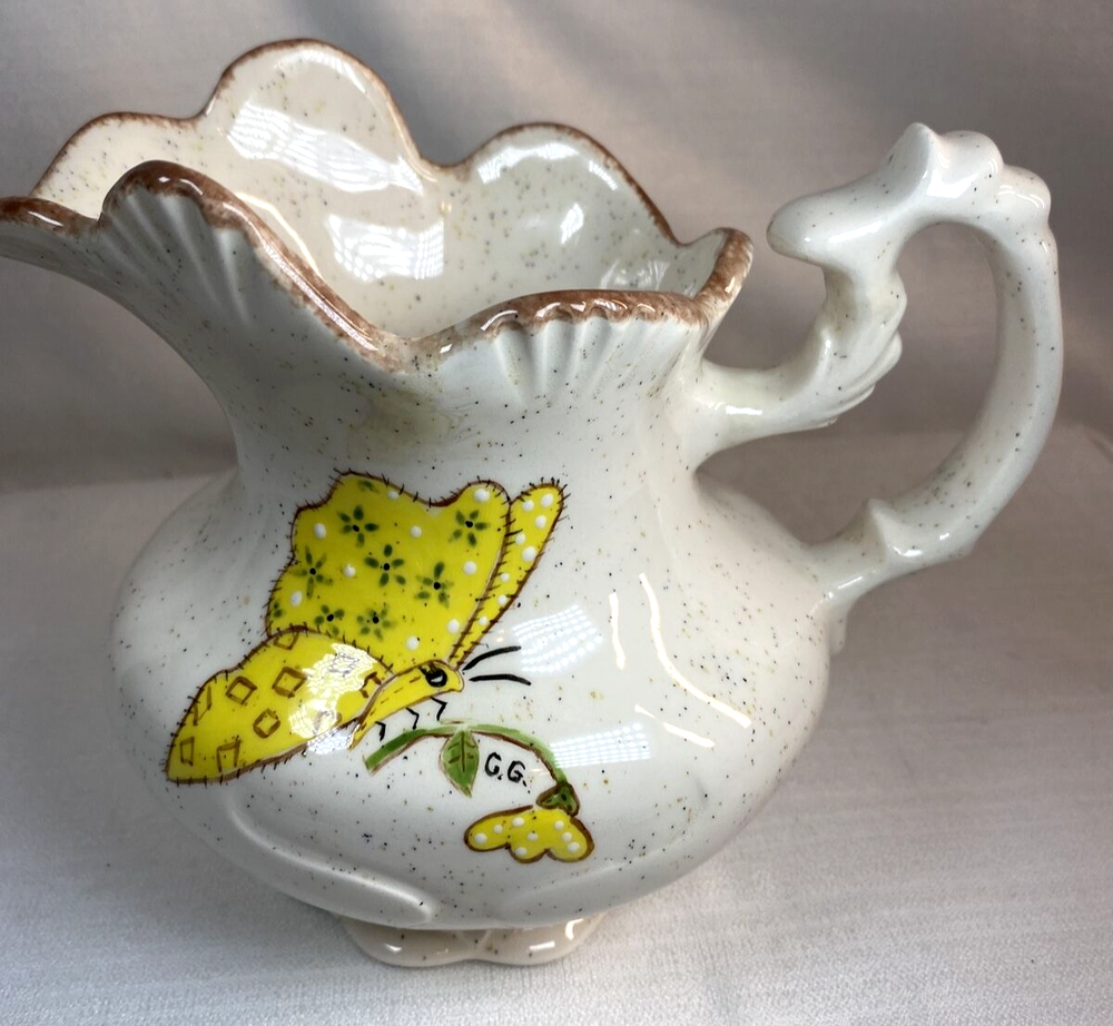 Vintage Arnel’s 1981 16oz Pitcher With Butterfly Design