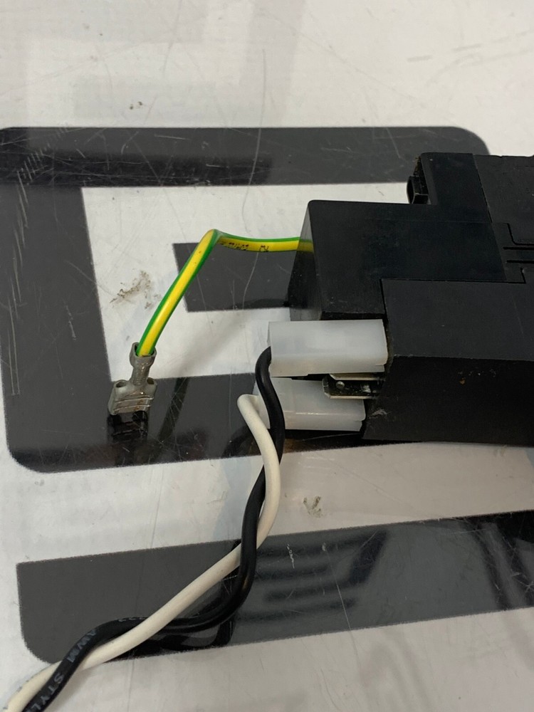 Eppendorf 5417R 5417 R Centrifuge Power Plug Socket On Off Switch Input Module