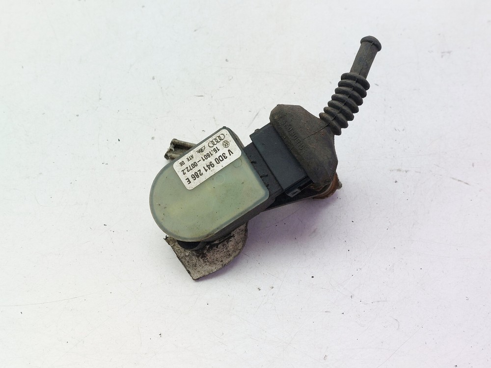 VOLKSWAGEN PHAETON HEIGHT LEVEL SENSOR 2012 3D0941286E