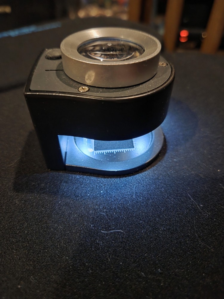 Coin Loupe