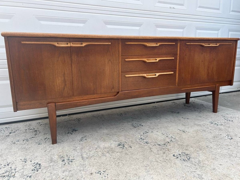 1960's Mid Century Teak Credenza/Sideboard/Buffet