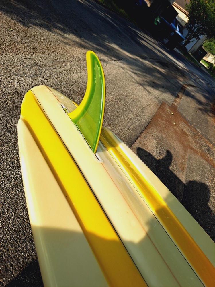 Surfboard Hollow Fin