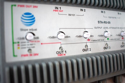 DIRECTV Six Line Satellite Amplifier