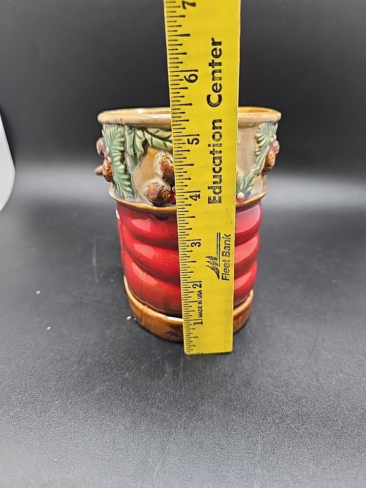 CERAMIC CHRISTMAS SANTA BOOT PINE CONES CARDINAL BIRDS Table Decor