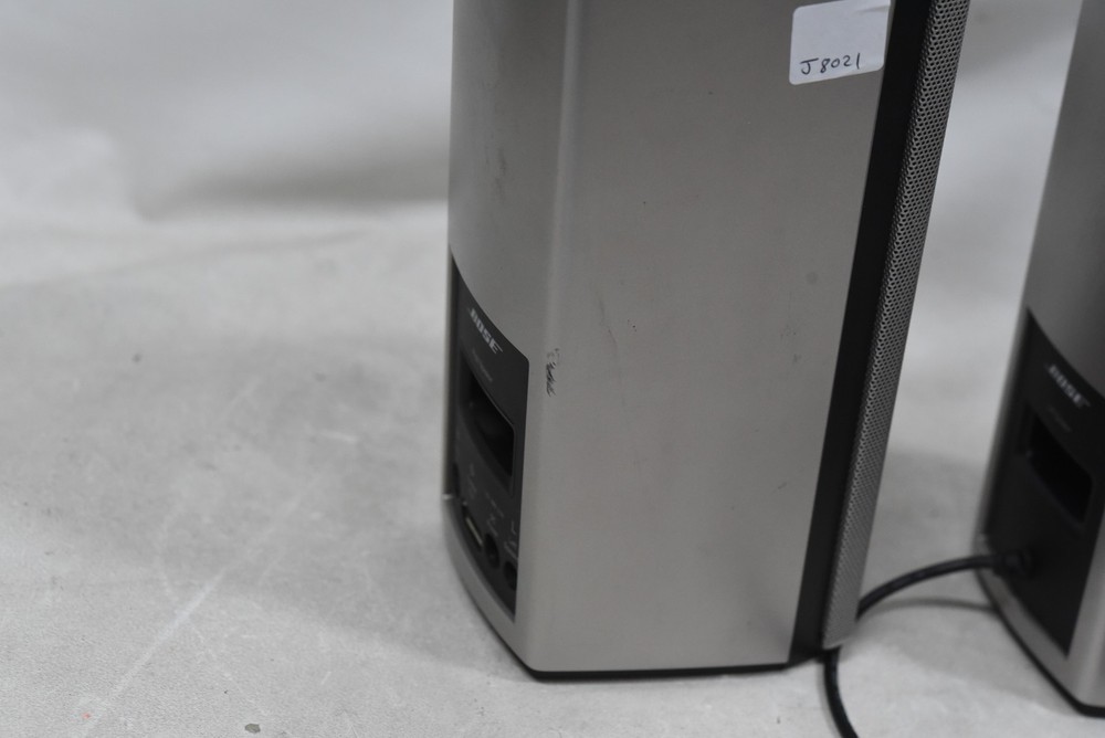 Bose Companion 20 Multimedia Speaker System with Volume Controller - Silver