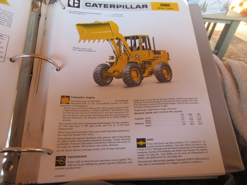 Caterpillar 916 Wheel Loader Brochure 6 page