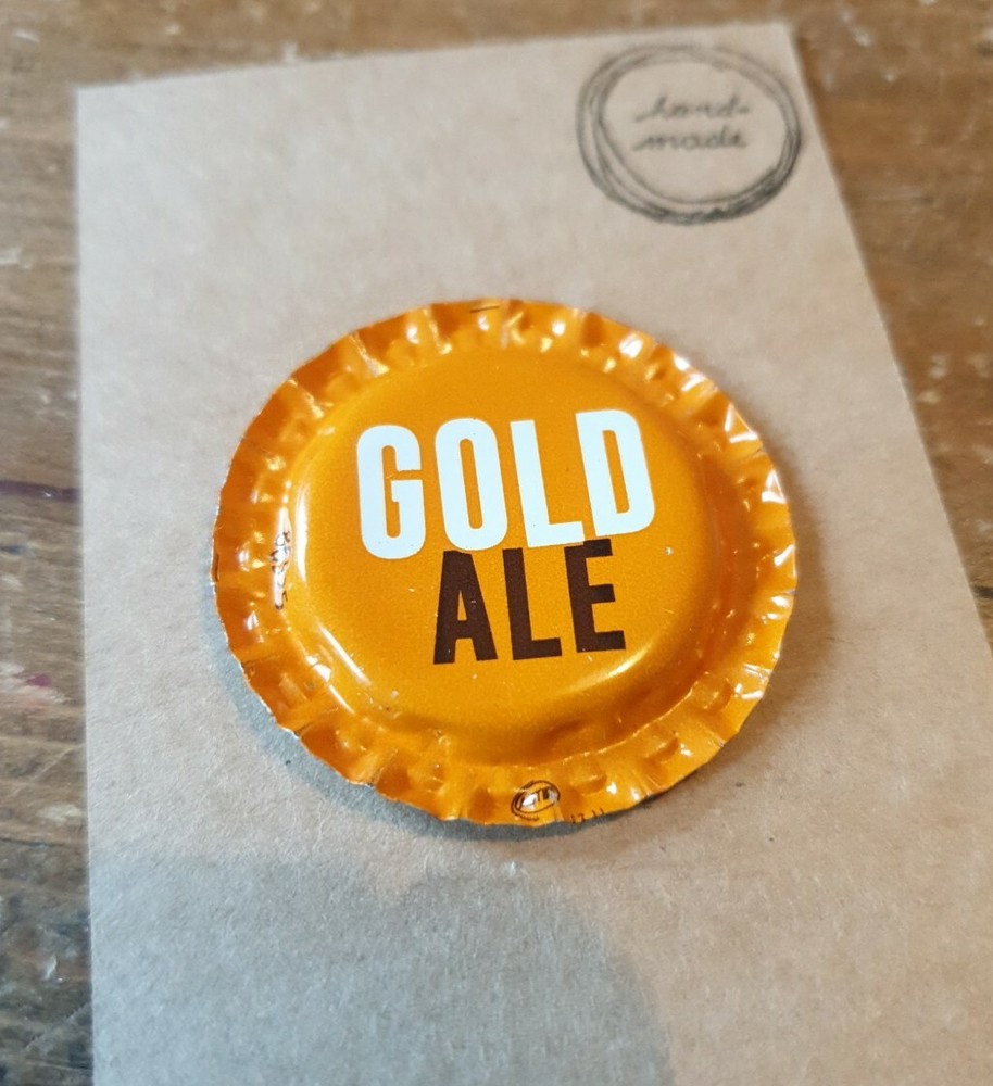 GOLD ALE BEER BOTTLE CAP FRIDGE MAGNET