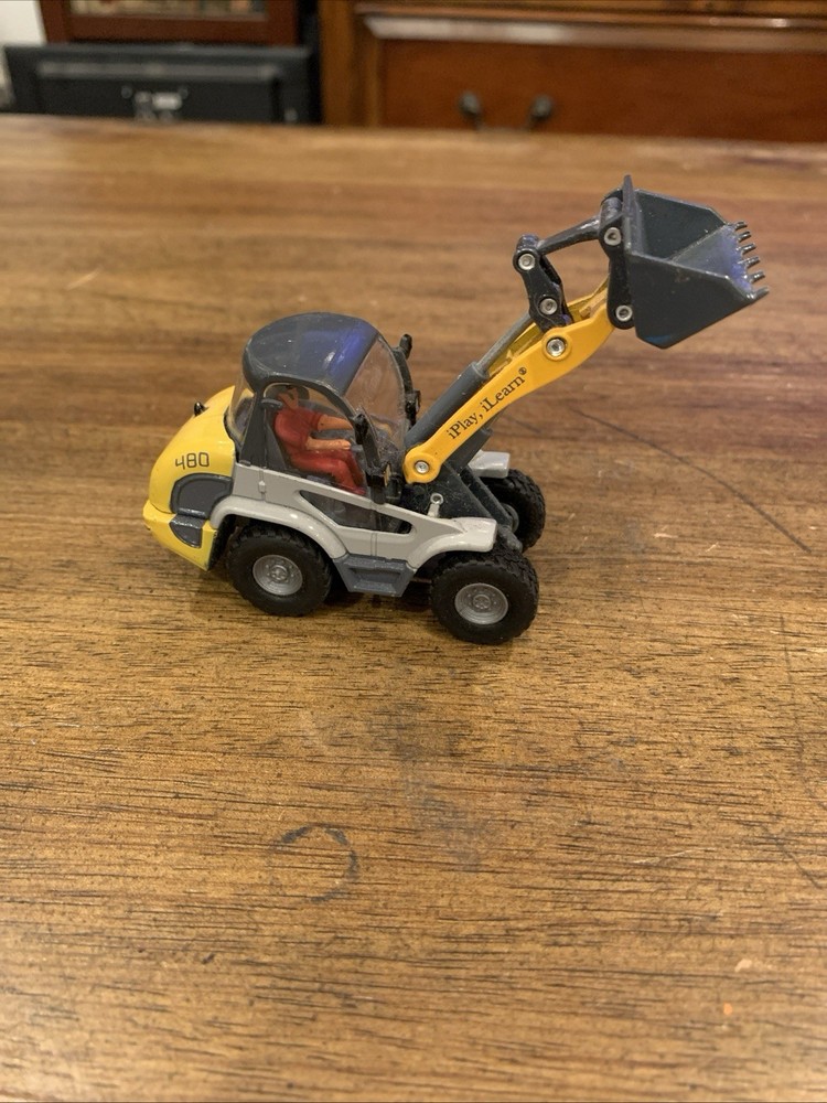 KDW 480 Mini-Wheel Loader - Kramer w/Operator 1/50 Die-cast LN