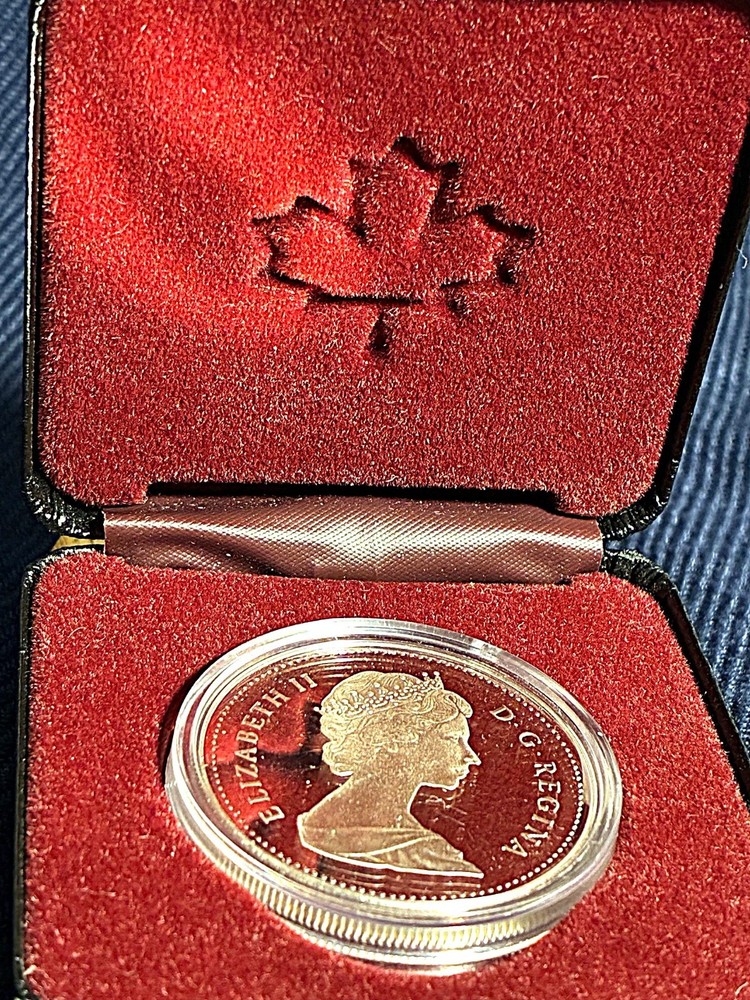 1989 Canada Silver Dollar – Mackenzie River Commemorative