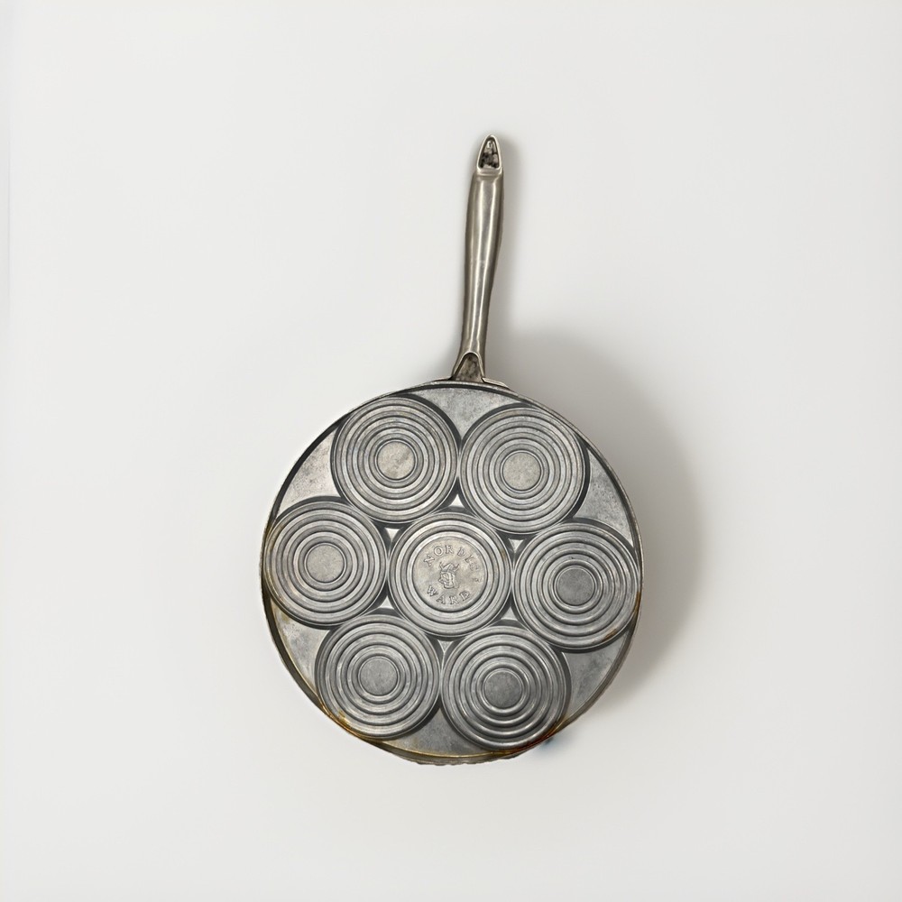 NORDIC WARE SILVER DOLLAR WAFFLE GRIDDLE PAN MAKES 7 MINI 3 INCH WAFFLES