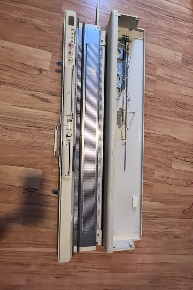 knitting machine singer 360k