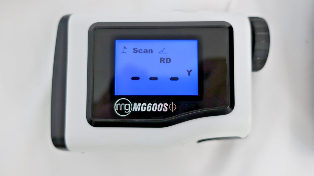 MG600S RANGEFINDER W/CASE TESTED